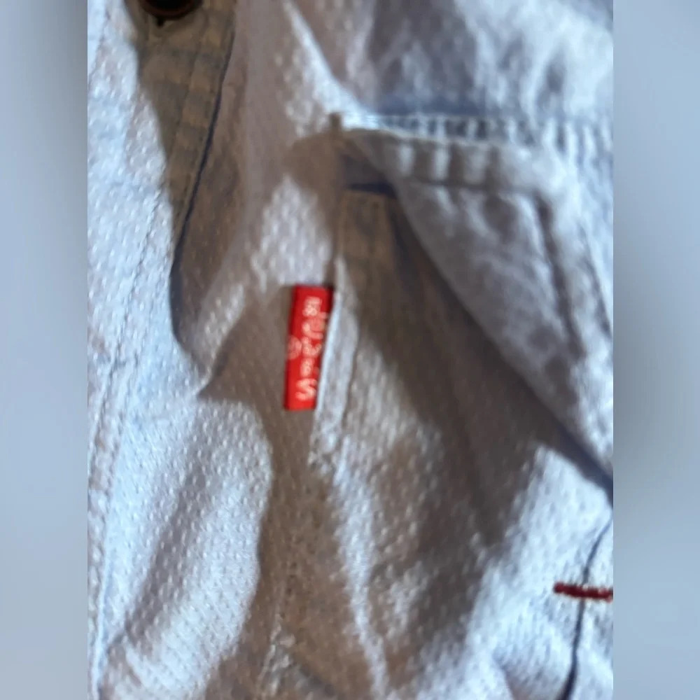 Levi button down XXL - Picture 10 of 12